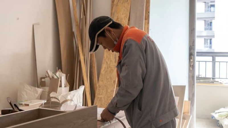 家装地面找平厚度：揭秘地面平整度的关键指标